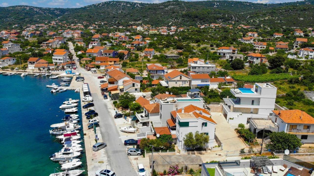 Villa Adastra Vinišće 외부 사진
